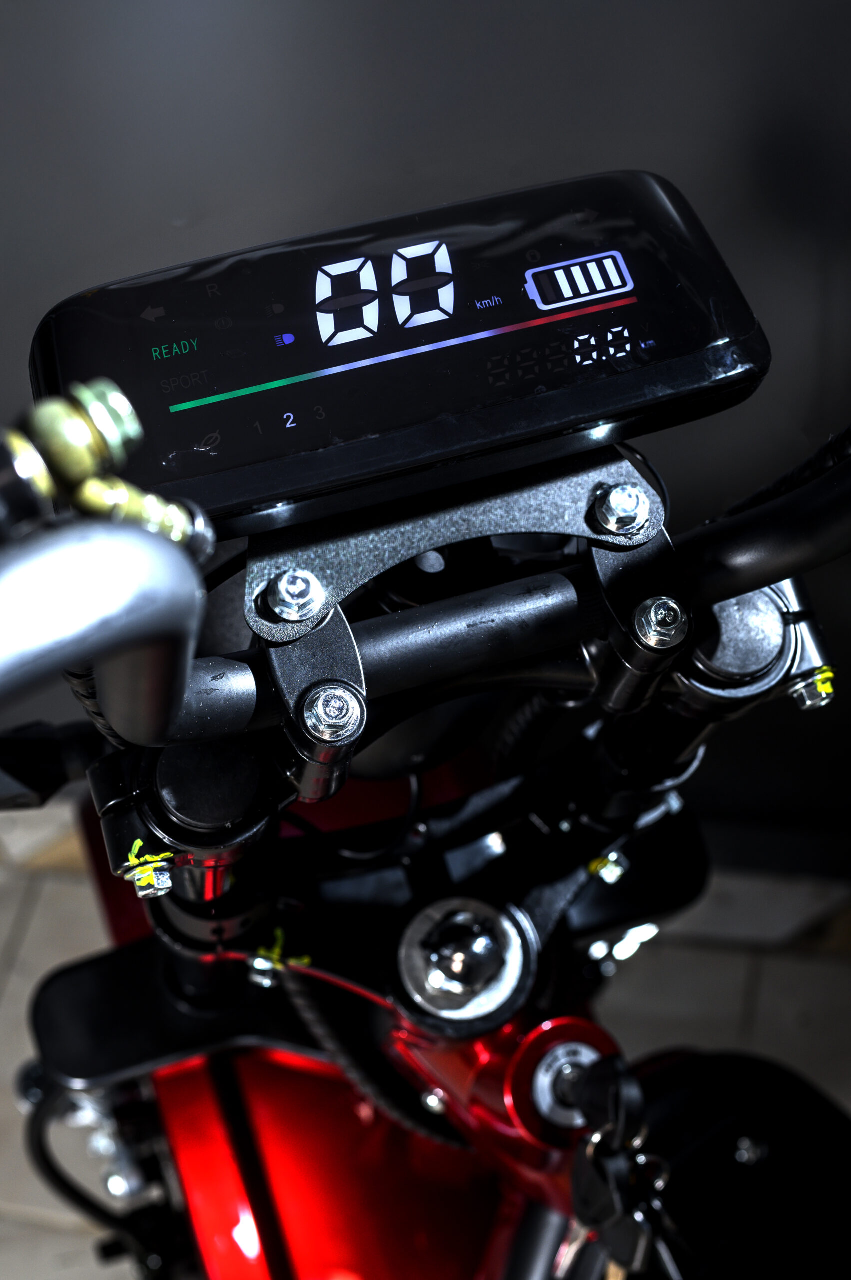 X12 | 1000W - Imagem 2