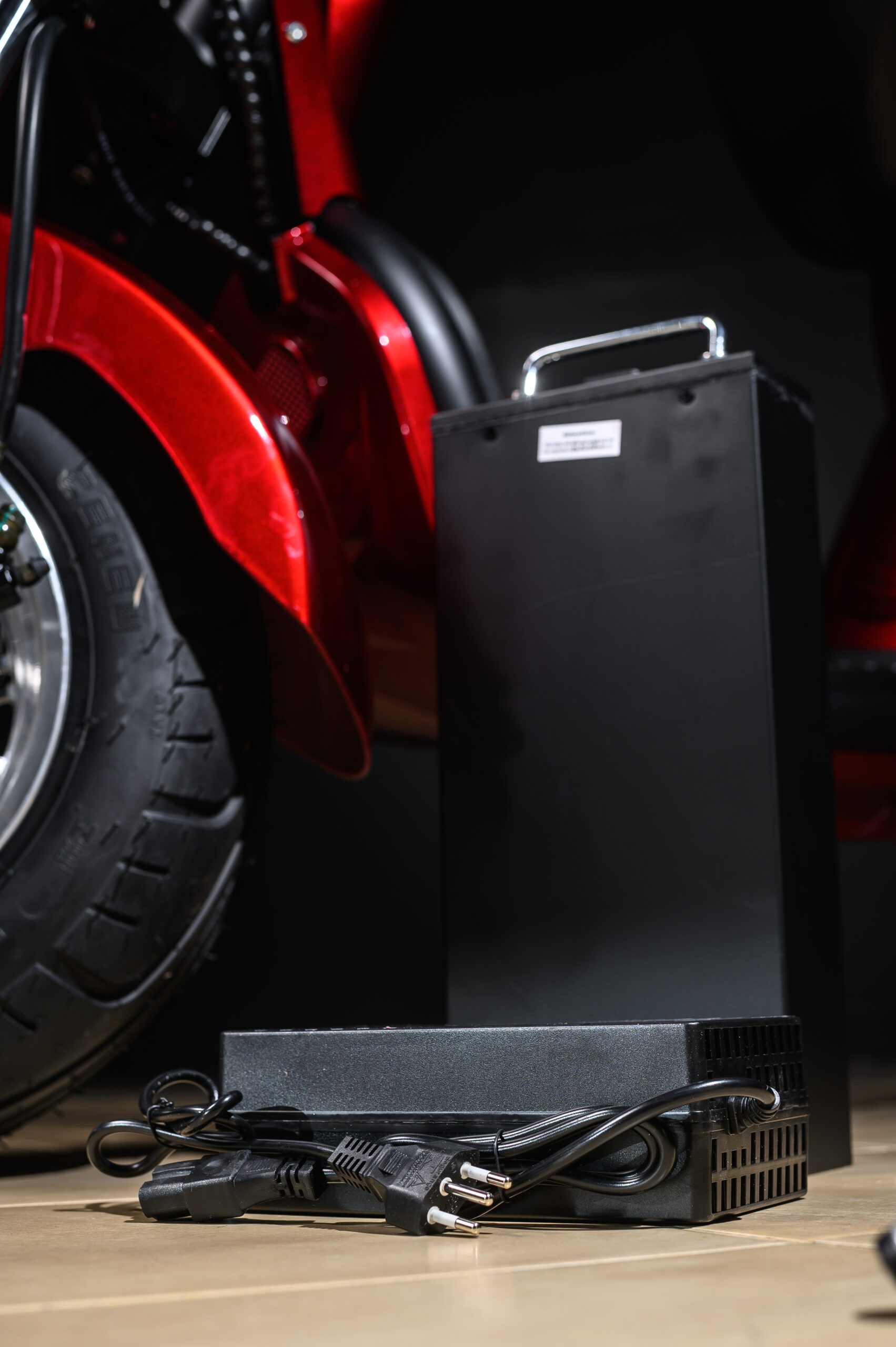 X12 | 1000W - Imagem 4